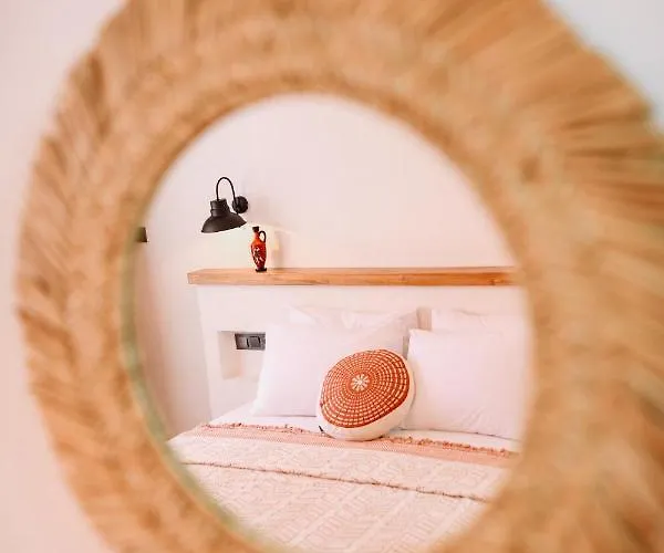 Hotell Kallinos Boutique 3*