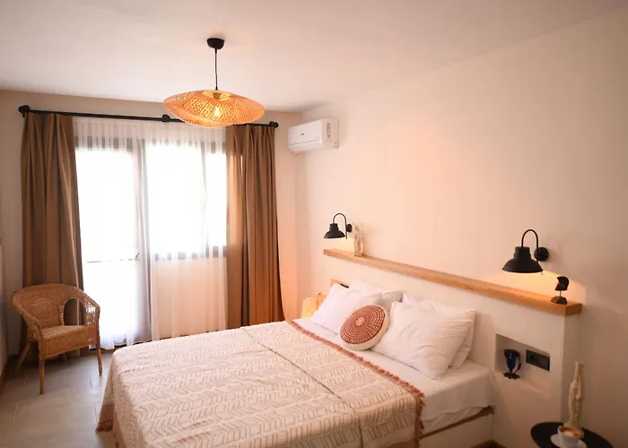 Kallinos Boutique Hotell 3*
