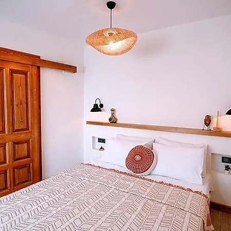 Kallinos Boutique
